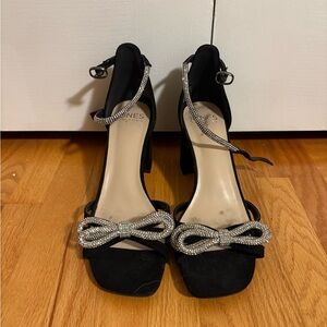 Jones New York Black Heels with Rhinestone Bow